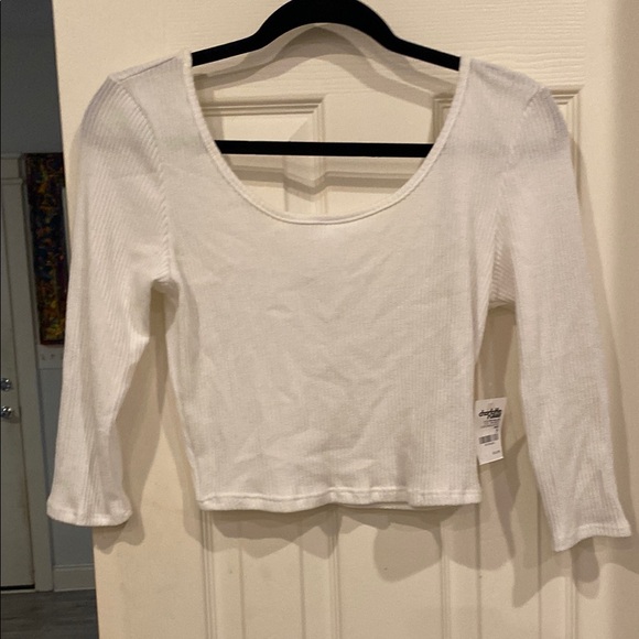 Charlotte Russe Tops - White Cropped Long Sleeve Top